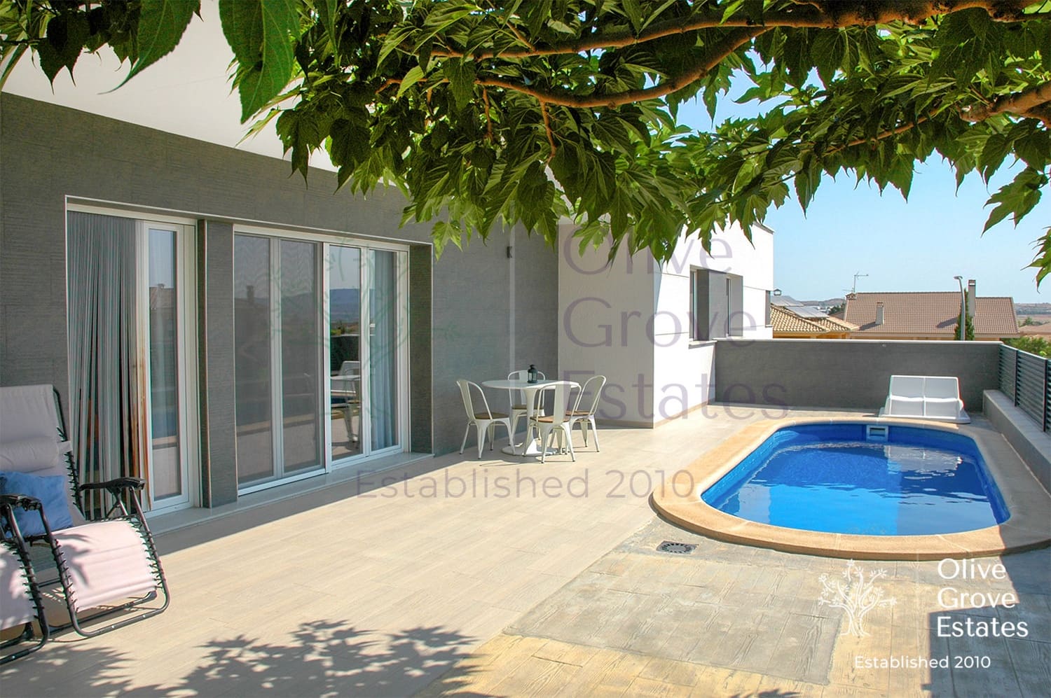 4 bedroom Villa for sale in Caudete with pool garage - € 395,000 (Ref: 6769182)
