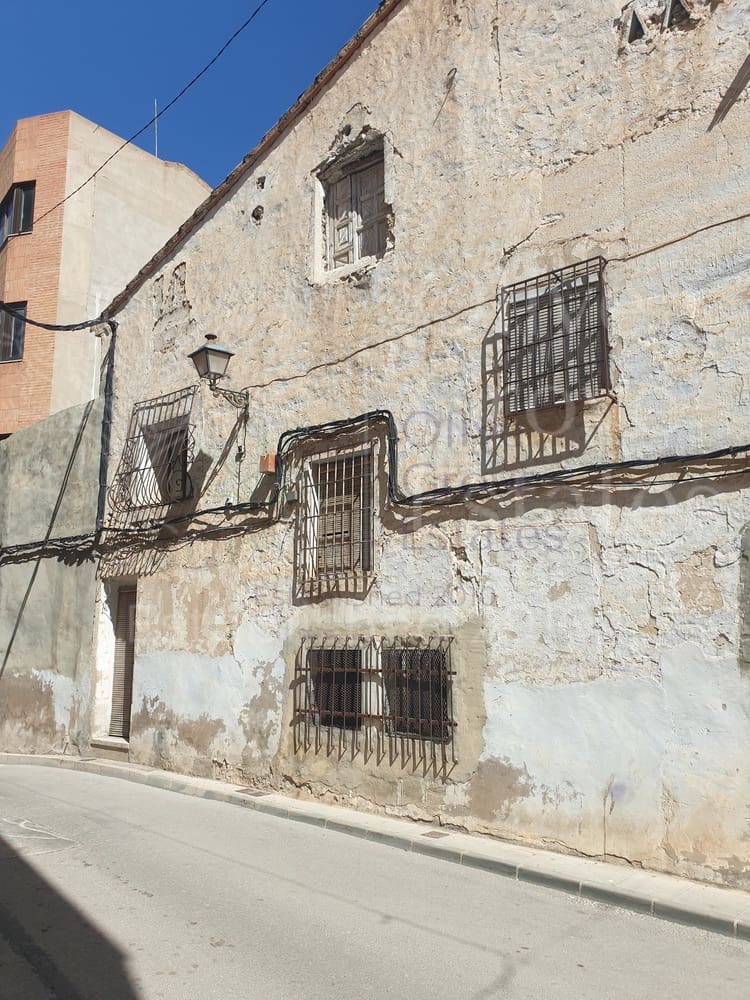 Maison de Ville à vendre à Caudete - 29 950 € (Ref: 6769187)