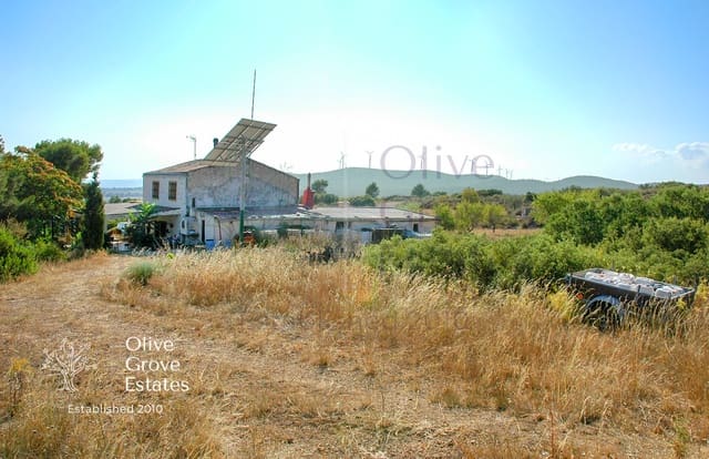 3 bedroom Townhouse for sale in Caudete with pool - € 199,995 (Ref: 6769191)