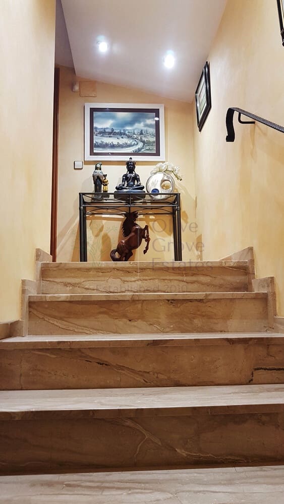 4 soveværelse Villa til salg i Caudete med garage - € 370.000 (Ref: 6769193)