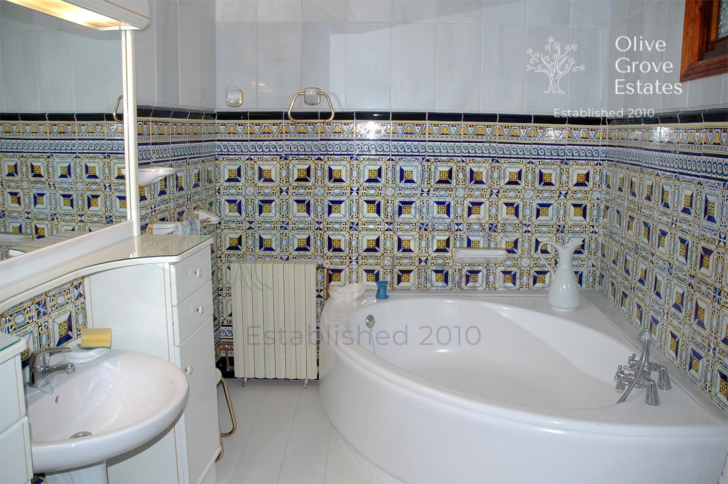 5 soveværelse Byhus til salg i Caudete med garage - € 199.995 (Ref: 6769201)