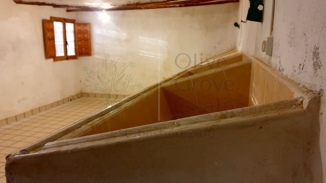 Finca/Casa Rural de 5 habitaciones en Caudete en venta - 1.300.000 € (Ref: 6769207)