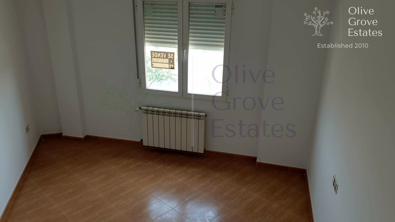 3 makuuhuone Asunto myytävänä paikassa Caudete mukana 
autotalli - 74 995 € (Ref: 6769209)