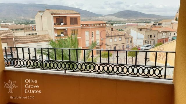 3 makuuhuone Asunto myytävänä paikassa Caudete mukana 
autotalli - 74 995 € (Ref: 6769209)