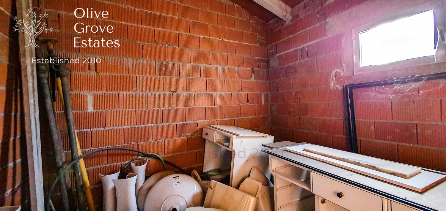 Finca/Landehus til salg i Caudete - € 57.000 (Ref: 6769267)