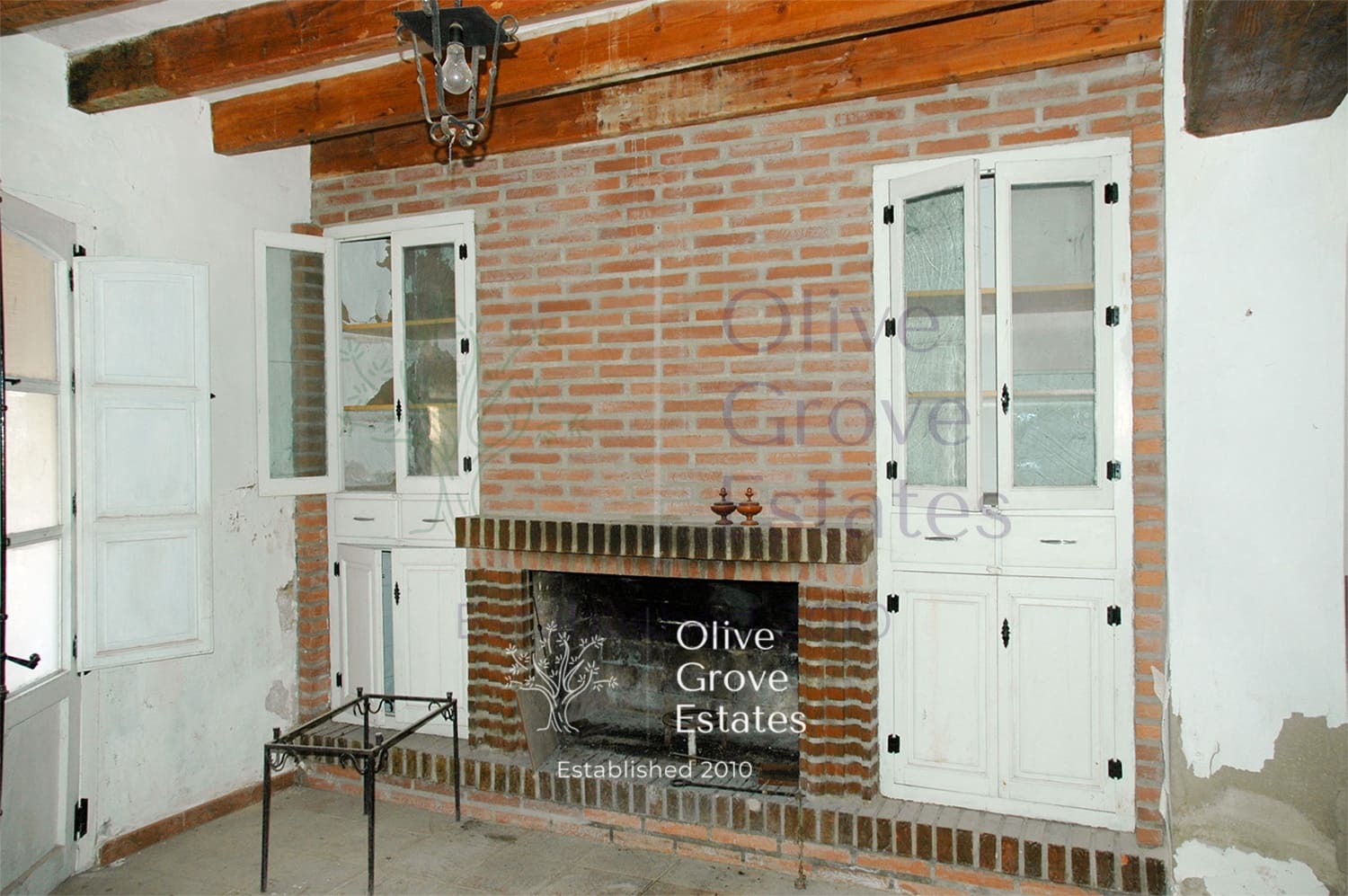 5 sovrum Hus till salu i Villena med pool - 129 500 € (Ref: 6769268)