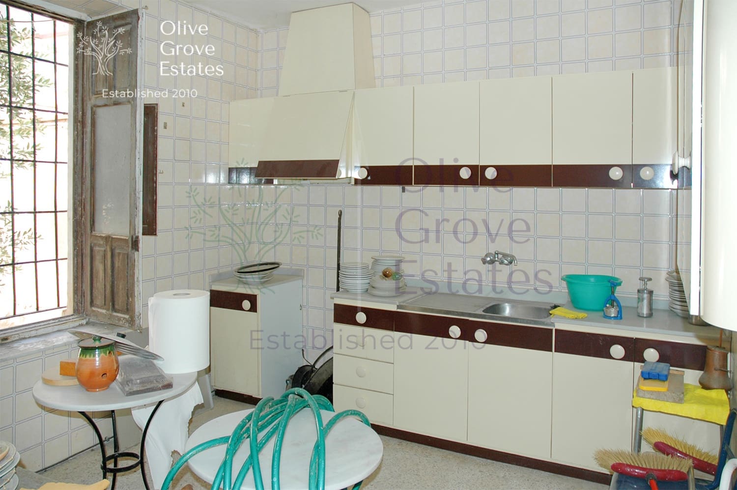 5 sovrum Hus till salu i Villena med pool - 129 500 € (Ref: 6769268)