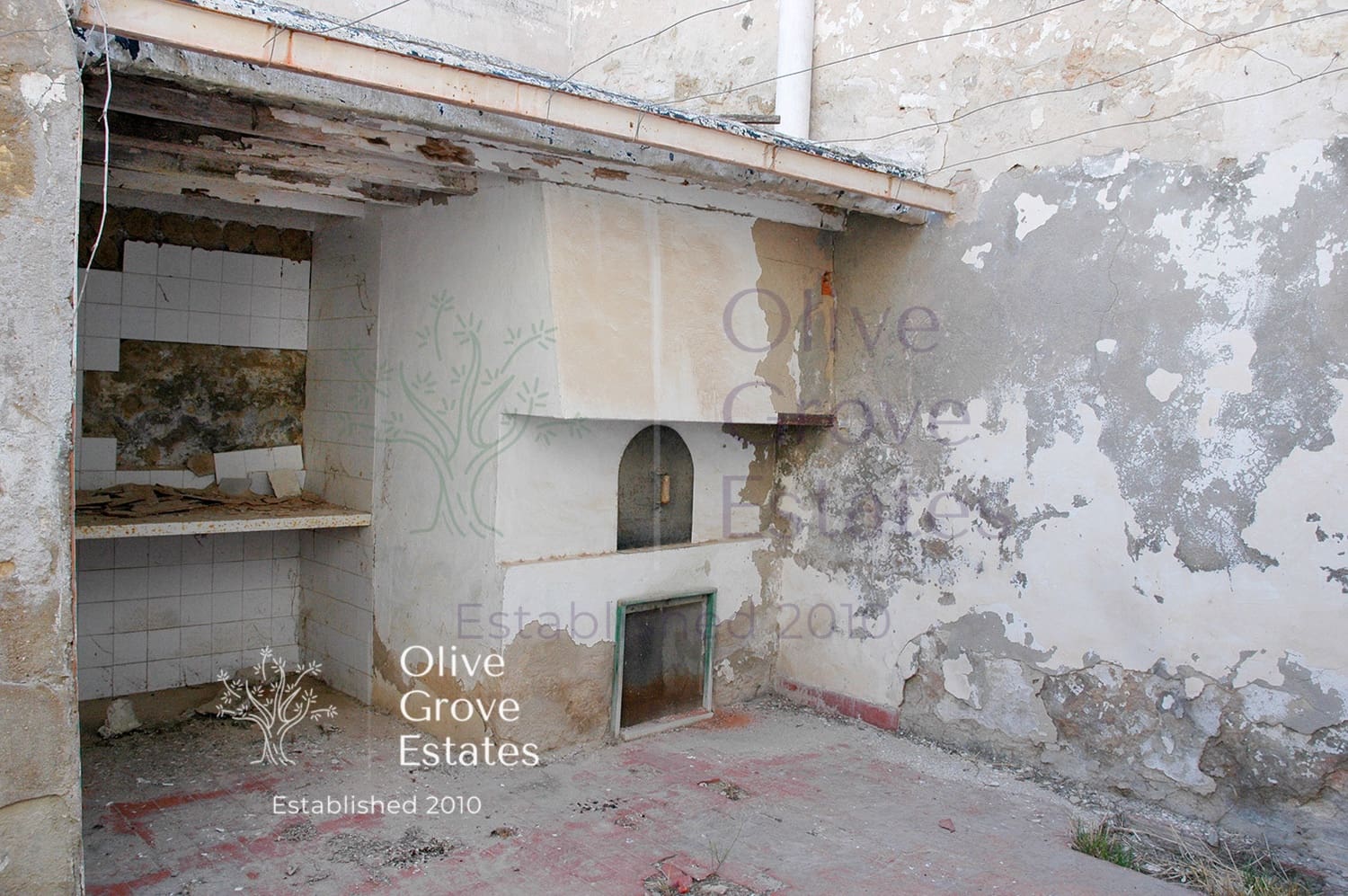 5 sovrum Hus till salu i Villena med pool - 129 500 € (Ref: 6769268)