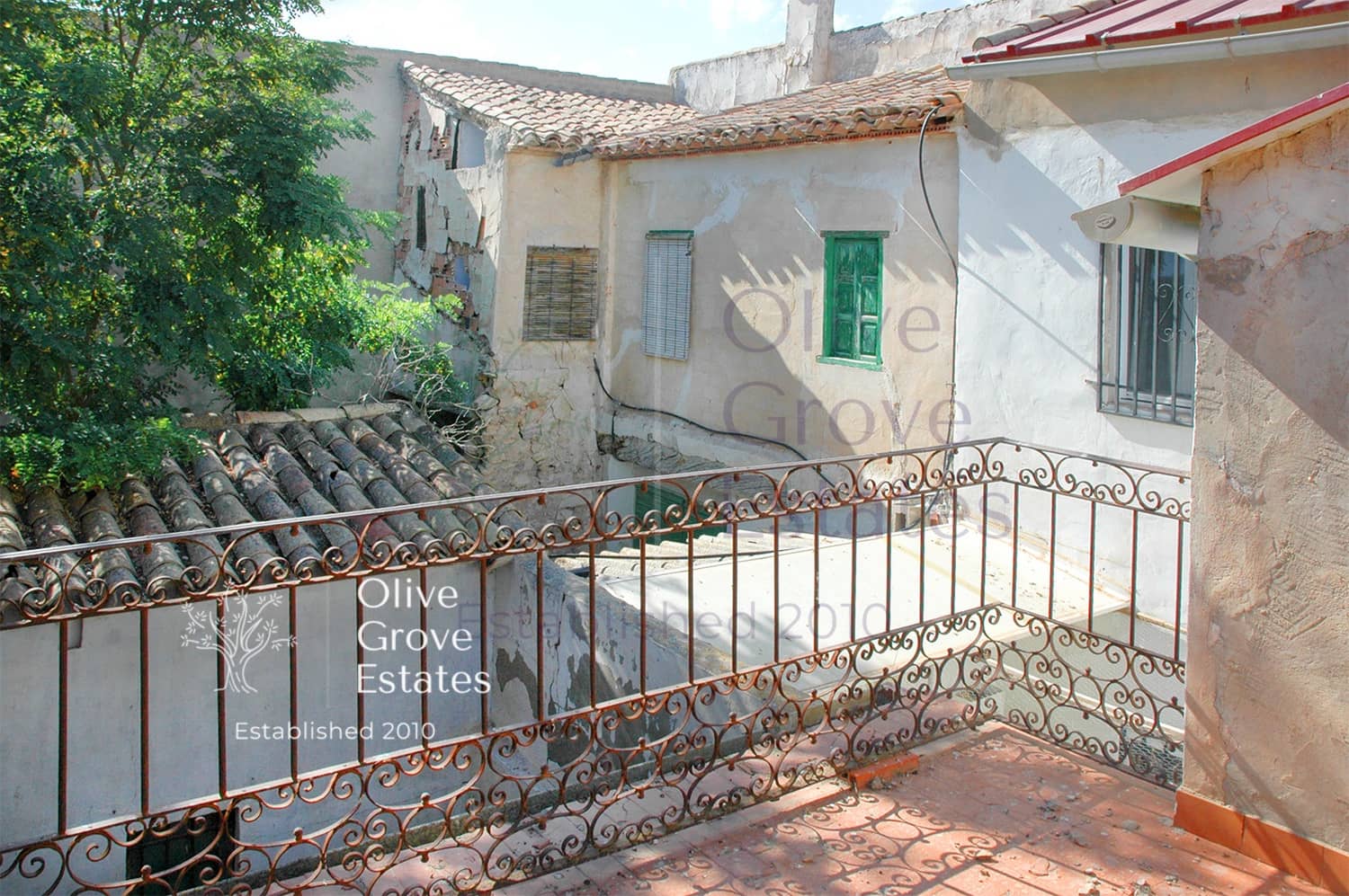 5 sovrum Hus till salu i Villena med pool - 129 500 € (Ref: 6769268)