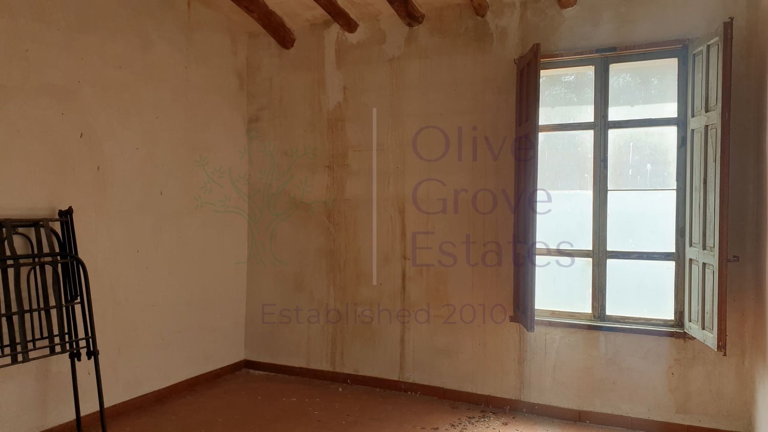 5 sovrum Hus till salu i Villena med pool - 129 500 € (Ref: 6769268)