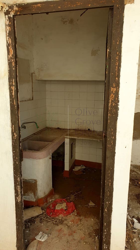 5 sovrum Hus till salu i Villena med pool - 129 500 € (Ref: 6769268)