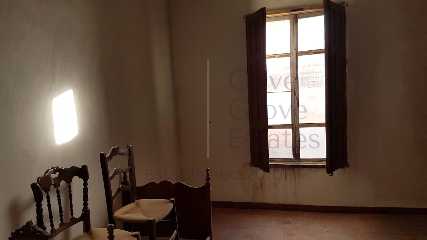 5 sovrum Hus till salu i Villena med pool - 129 500 € (Ref: 6769268)