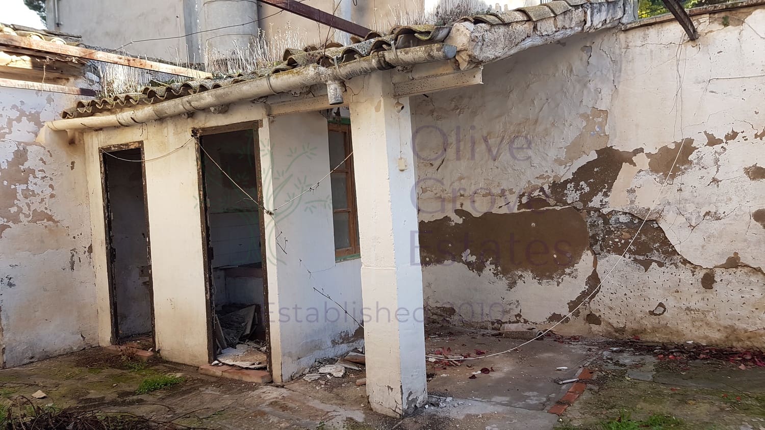 5 sovrum Hus till salu i Villena med pool - 129 500 € (Ref: 6769268)