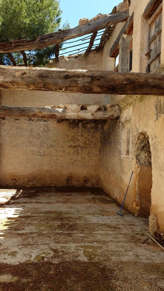 11 soveværelse Byhus til salg i El Camp de Mirra - € 249.995 (Ref: 6834671)