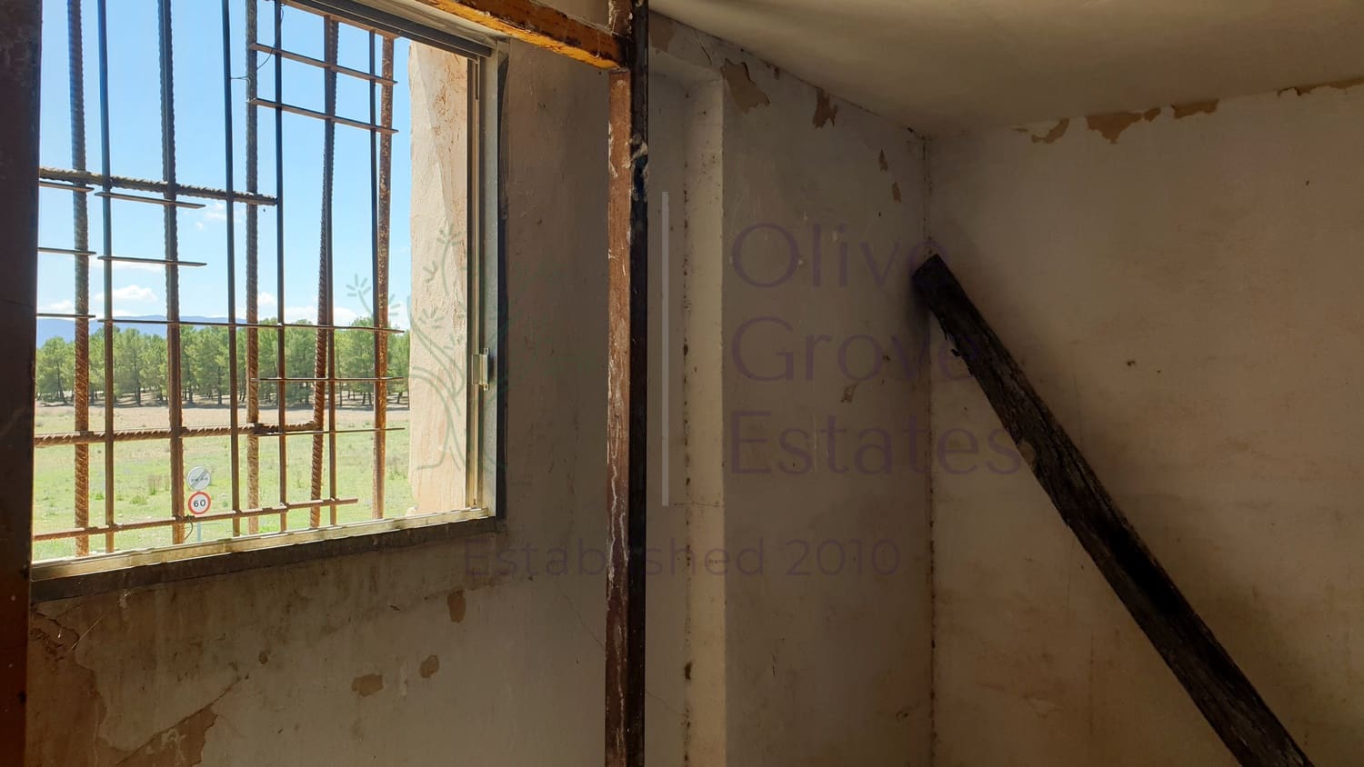 11 soveværelse Byhus til salg i El Camp de Mirra - € 249.995 (Ref: 6834671)