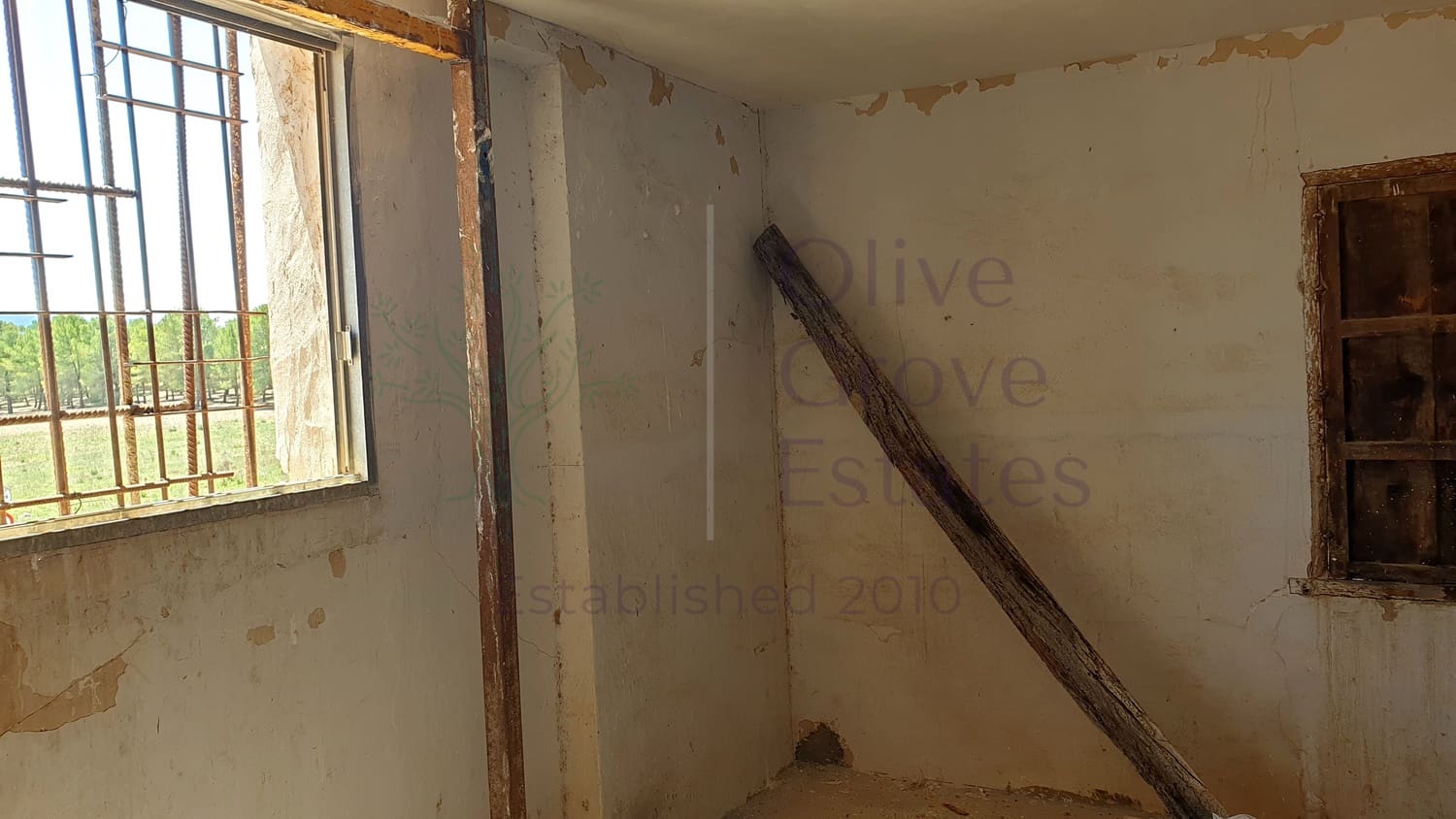 11 soveværelse Byhus til salg i El Camp de Mirra - € 249.995 (Ref: 6834671)