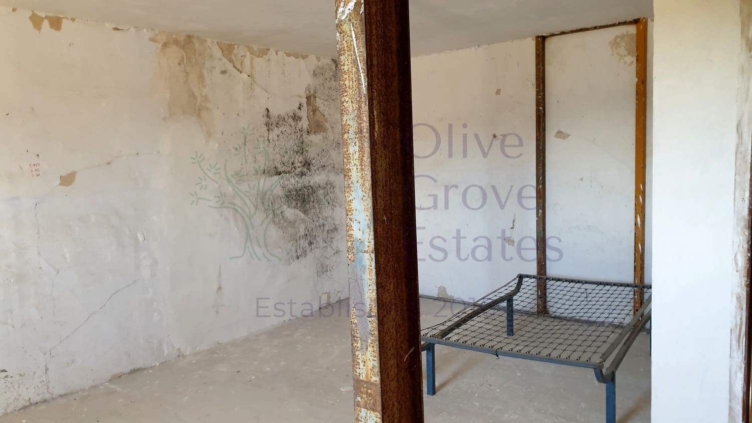 11 soveværelse Byhus til salg i El Camp de Mirra - € 249.995 (Ref: 6834671)