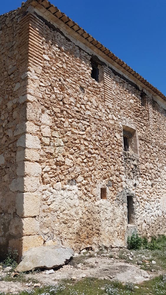 11 soveværelse Byhus til salg i El Camp de Mirra - € 249.995 (Ref: 6834671)