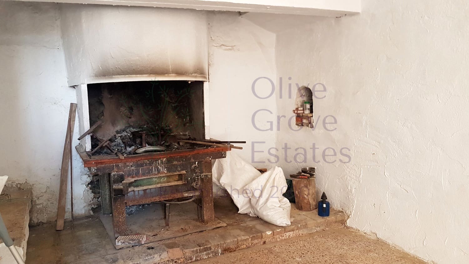 11 soveværelse Byhus til salg i El Camp de Mirra - € 249.995 (Ref: 6834671)