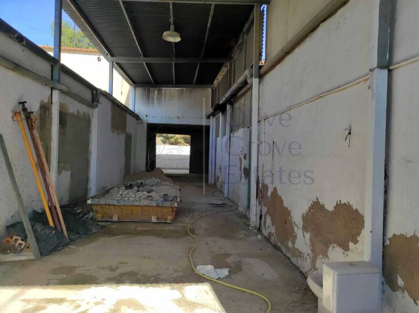 5 soveværelse Byhus til salg i Villena - € 79.500 (Ref: 6842801)