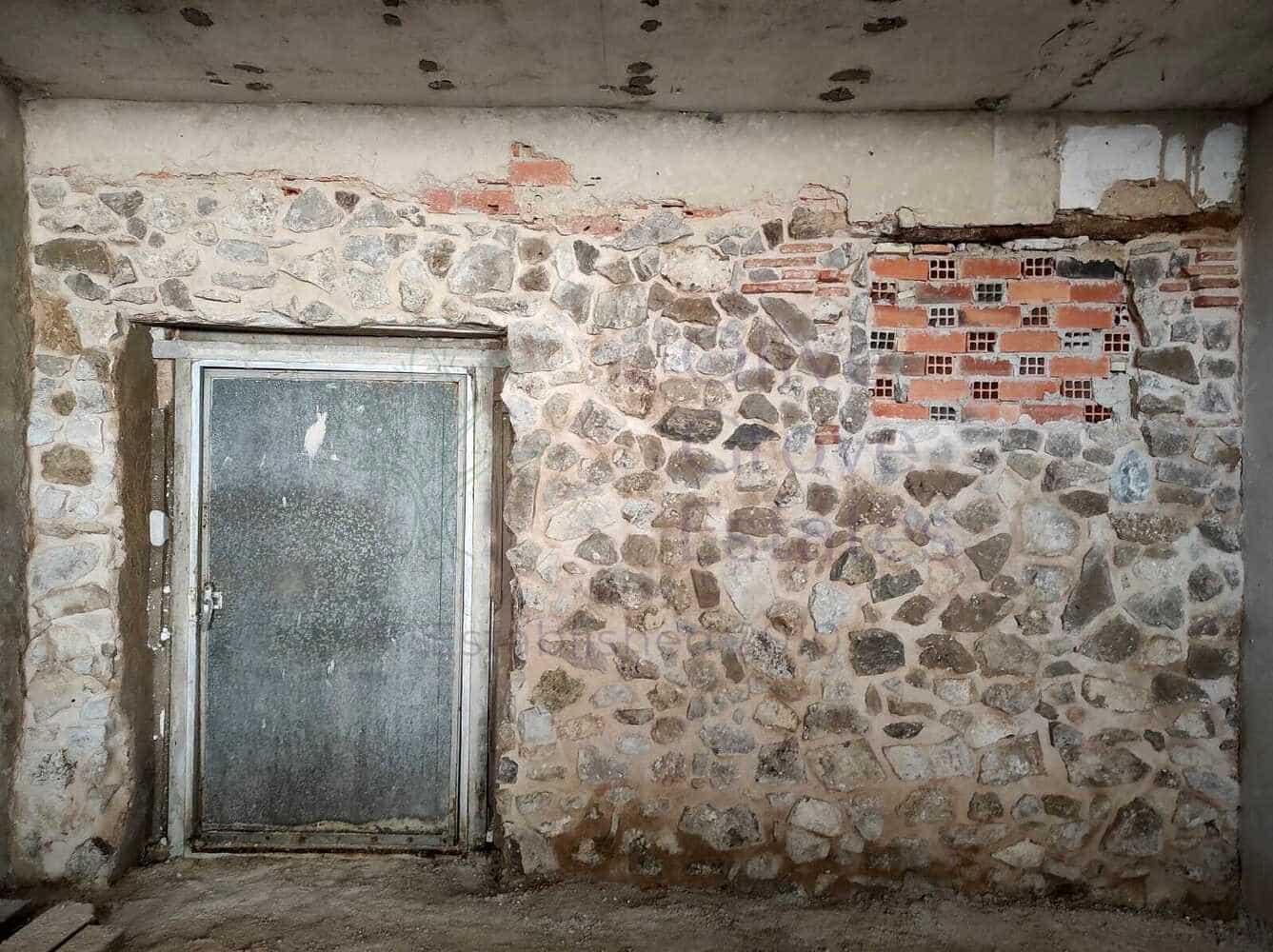 5 soveværelse Byhus til salg i Villena - € 79.500 (Ref: 6842801)