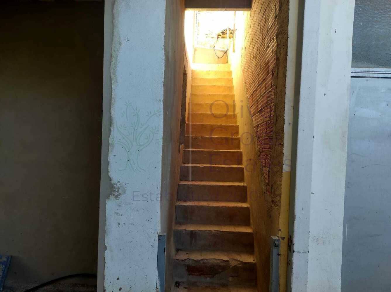 5 soveværelse Byhus til salg i Villena - € 79.500 (Ref: 6842801)