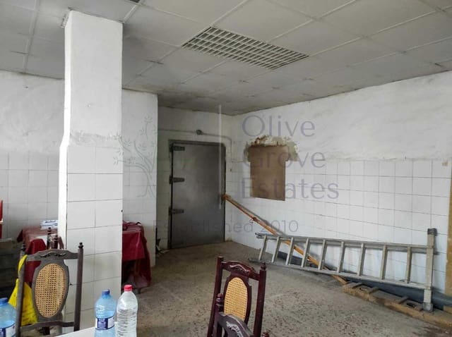 5 soverom Hus til salgs i Villena - € 79 500 (Ref: 6842801)