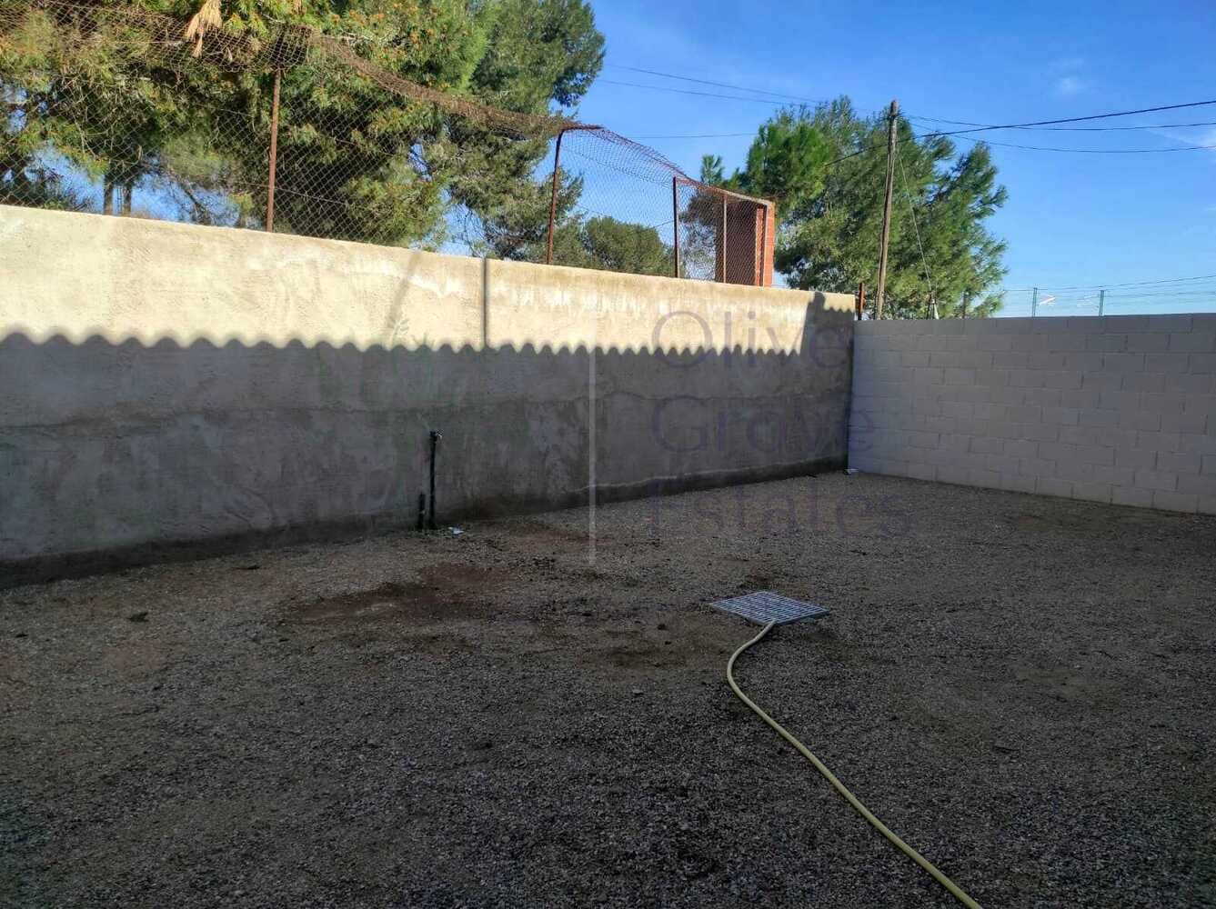 5 soveværelse Byhus til salg i Villena - € 79.500 (Ref: 6842801)