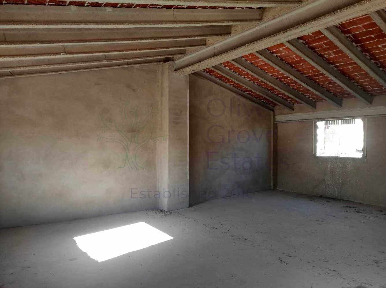 5 soveværelse Byhus til salg i Villena - € 79.500 (Ref: 6842801)