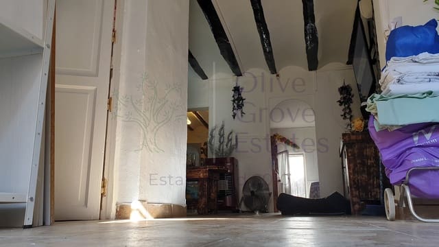 3 chambre Maison de Ville à vendre à Caudete - 54 950 € (Ref: 6876743)