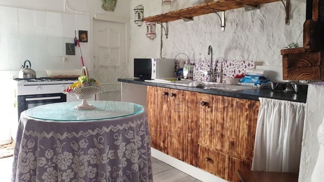 3 chambre Maison de Ville à vendre à Caudete - 54 950 € (Ref: 6876743)