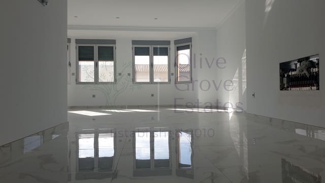 3 makuuhuone Huoneisto myytävänä paikassa Caudete mukana 
autotalli - 239 995 € (Ref: 6889177)