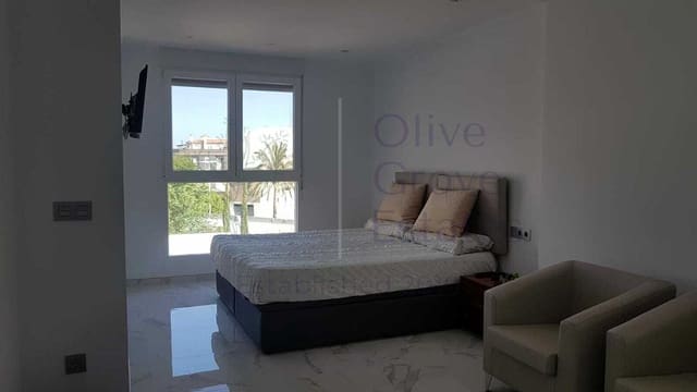 3 makuuhuone Huoneisto myytävänä paikassa Caudete mukana 
autotalli - 239 995 € (Ref: 6889177)