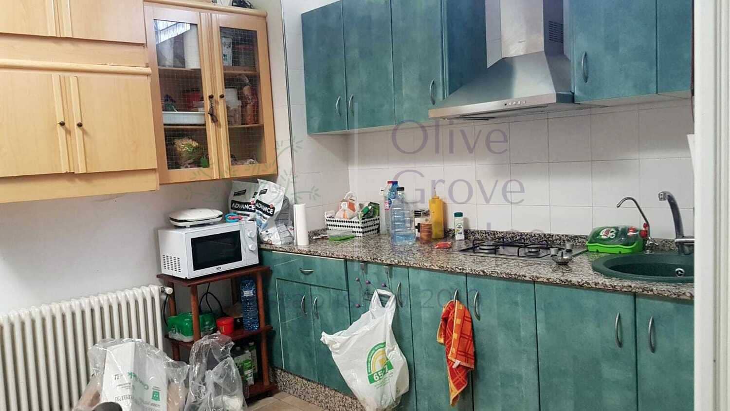 3 slaapkamer Appartement te koop in Caudete met garage - € 239.995 (Ref: 6889177)