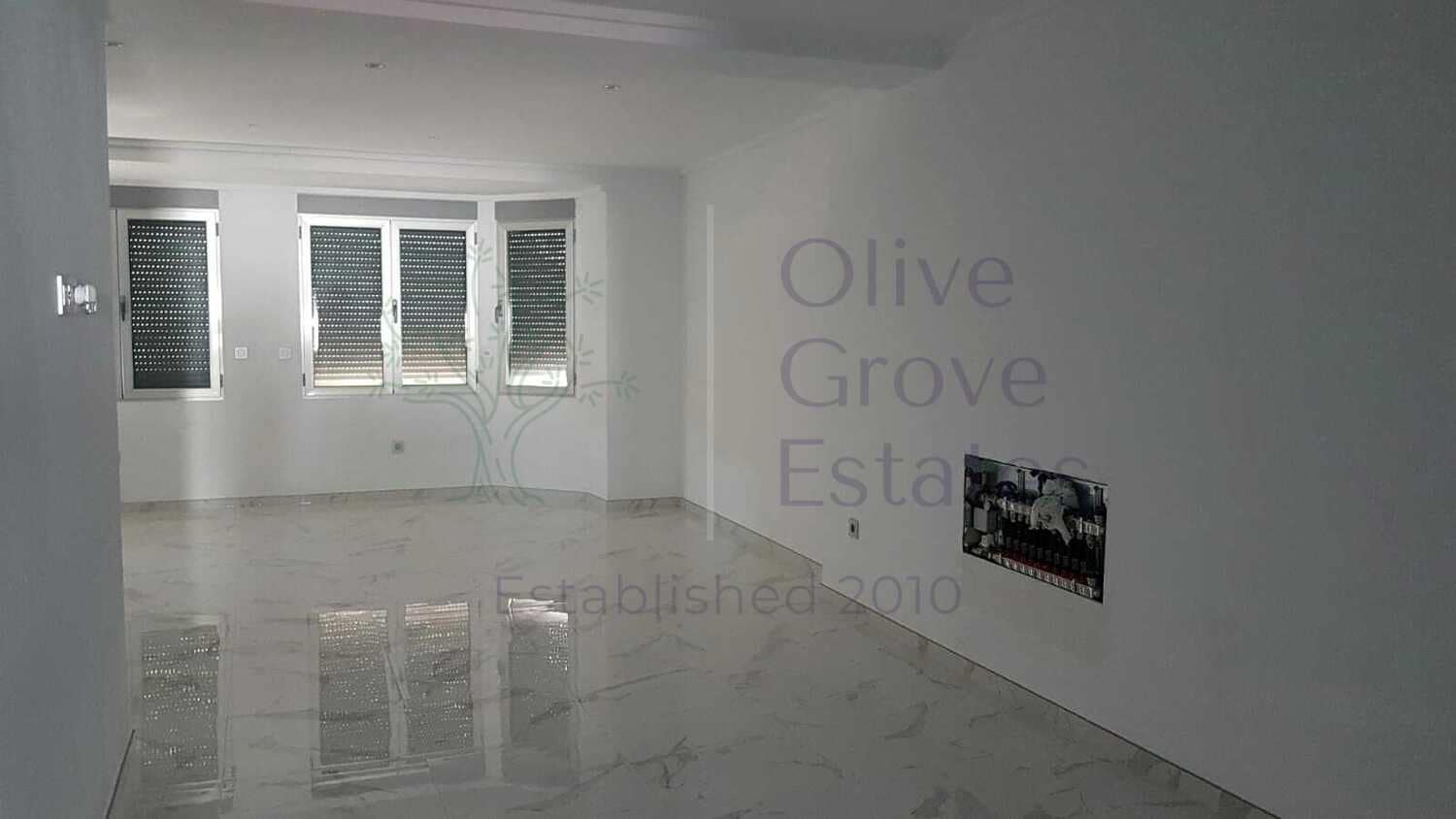 3 slaapkamer Appartement te koop in Caudete met garage - € 239.995 (Ref: 6889177)