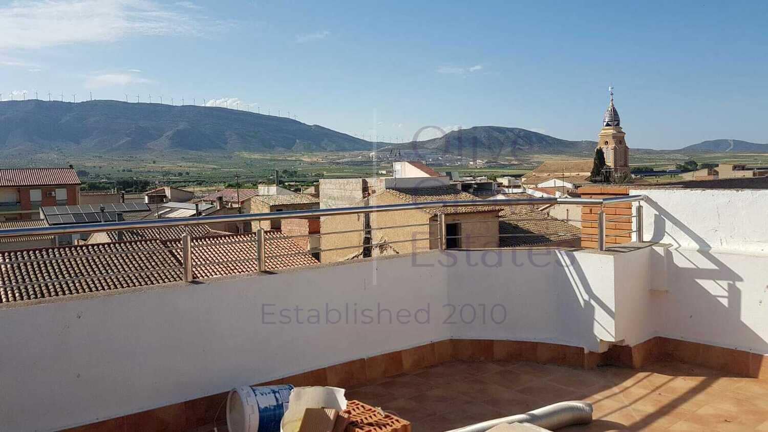 3 slaapkamer Appartement te koop in Caudete met garage - € 239.995 (Ref: 6889177)