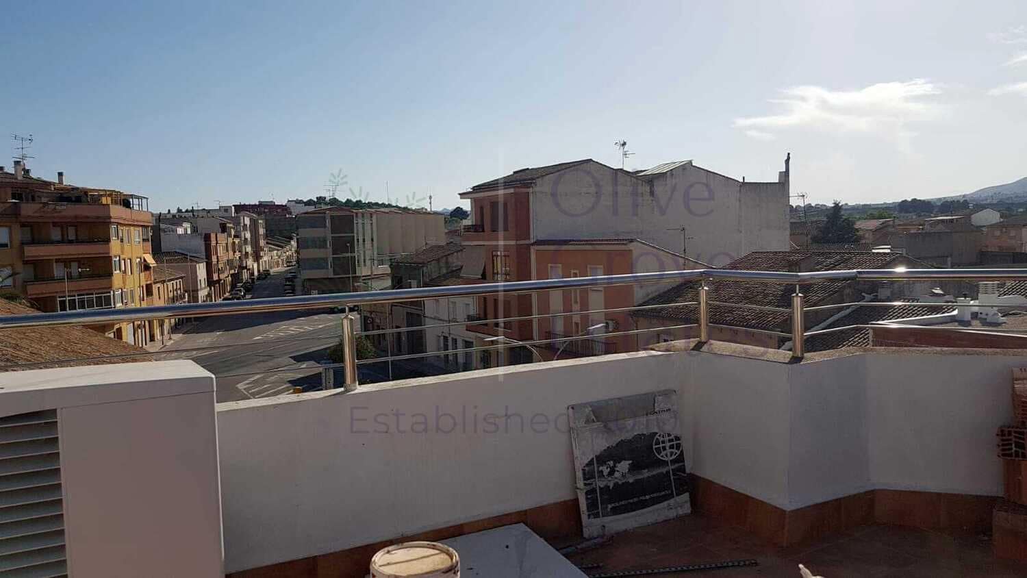 3 slaapkamer Appartement te koop in Caudete met garage - € 239.995 (Ref: 6889177)