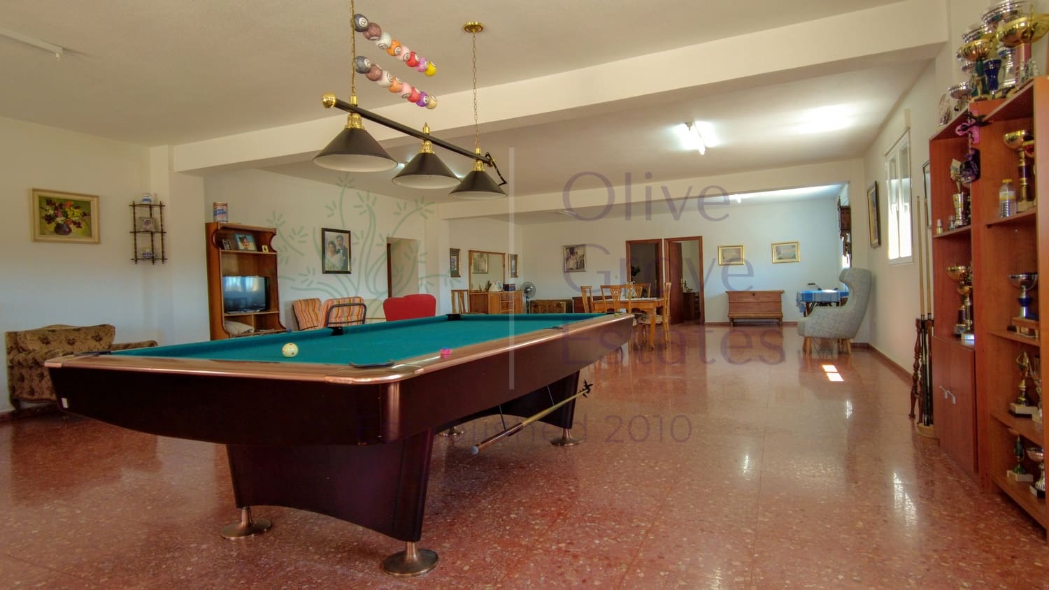 4 bedroom Villa for sale in Yecla with pool garage - € 209,950 (Ref: 6891507)