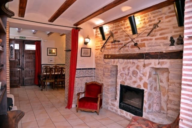 5 soveværelse Byhus til salg i Palomar med swimmingpool - € 249.000 (Ref: 6948516)