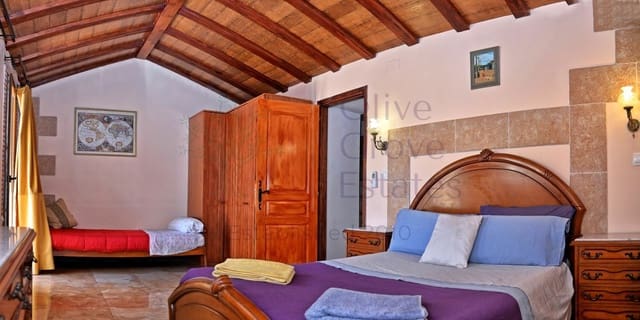 5 soveværelse Byhus til salg i Palomar med swimmingpool - € 249.000 (Ref: 6948516)