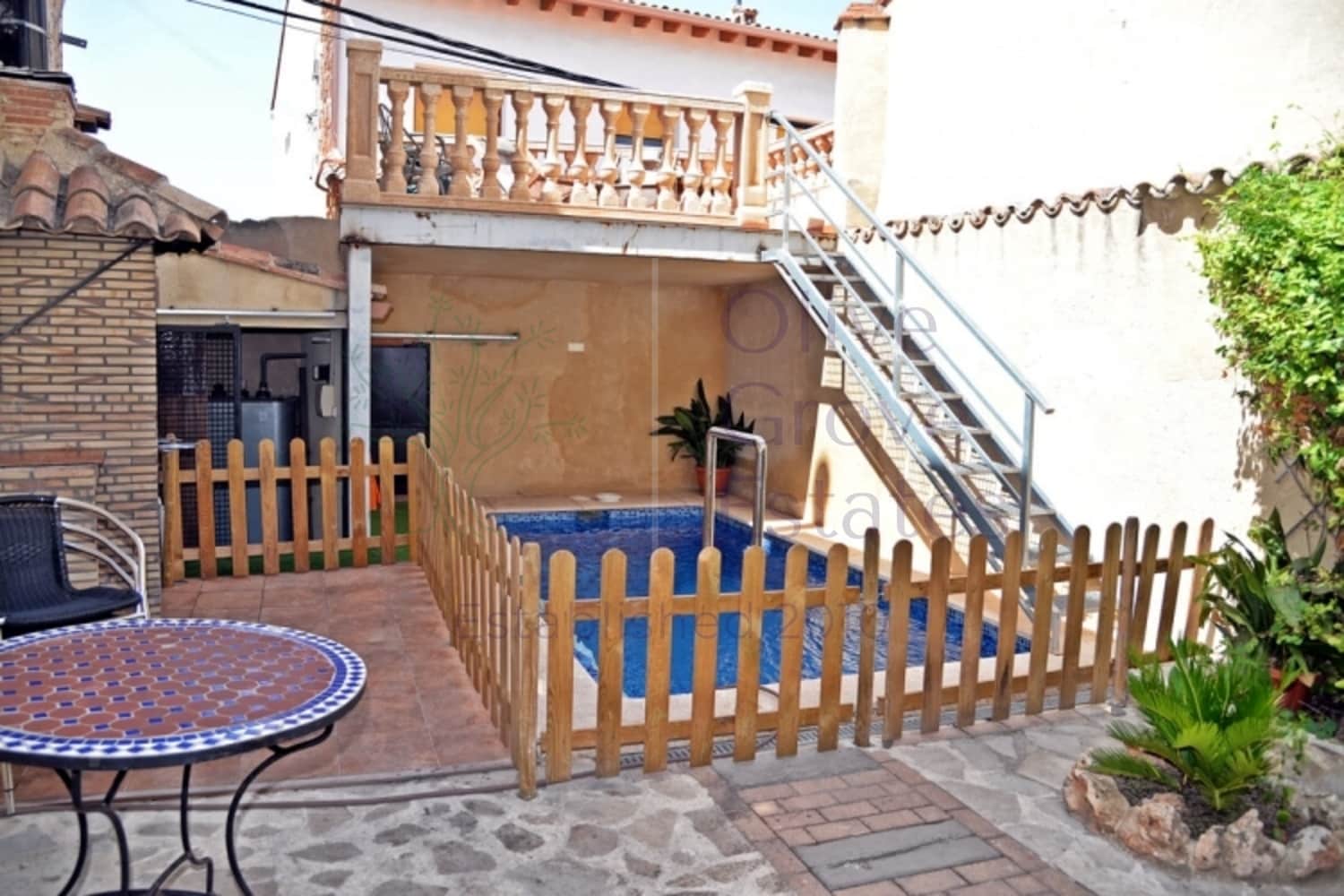 5 soveværelse Byhus til salg i Palomar med swimmingpool - € 249.000 (Ref: 6948516)