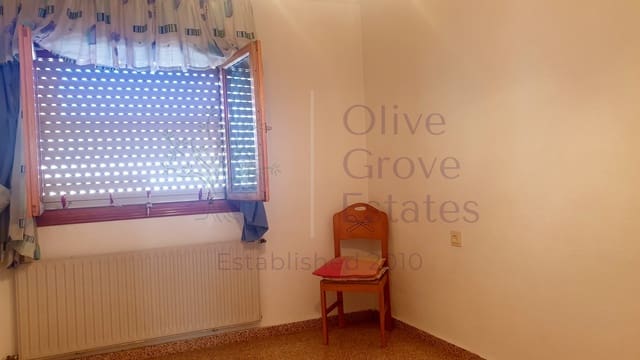 4 chambre Appartement à vendre à Caudete - 69 995 € (Ref: 6982714)