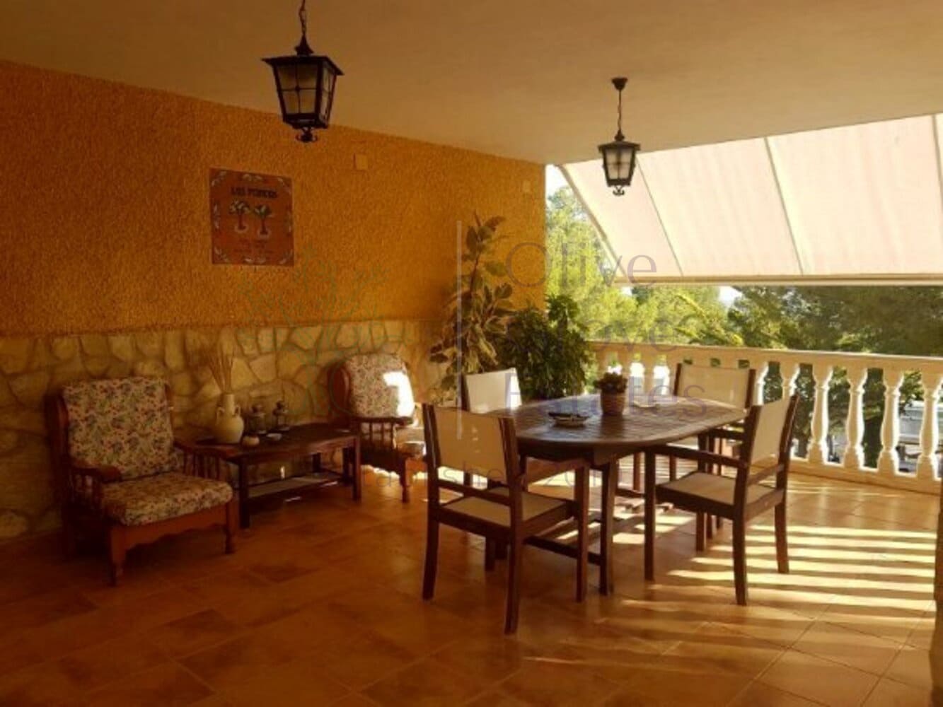 3 bedroom Villa for sale in Elda with pool - € 359,995 (Ref: 7035739)