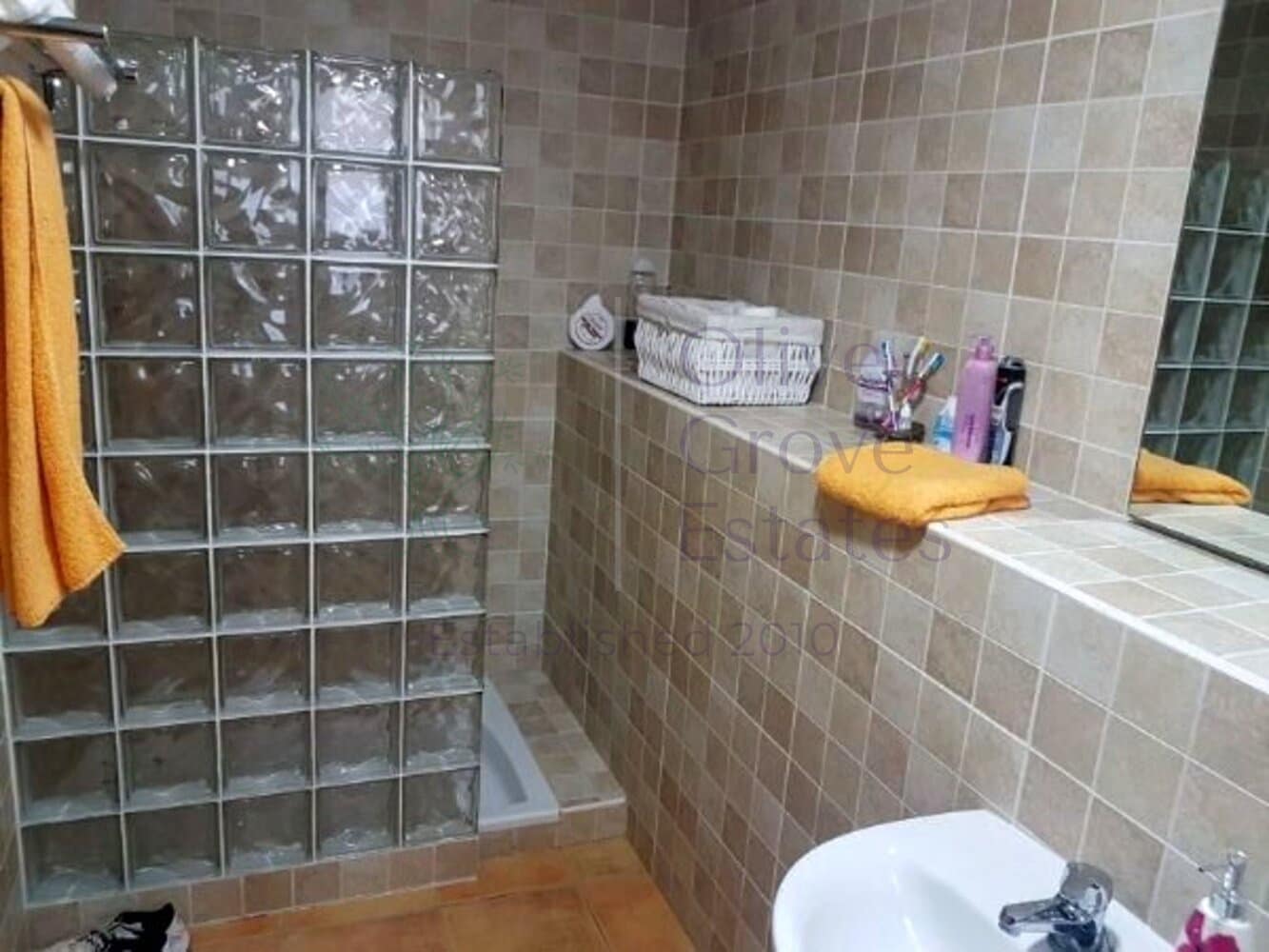 3 bedroom Villa for sale in Elda with pool - € 359,995 (Ref: 7035739)