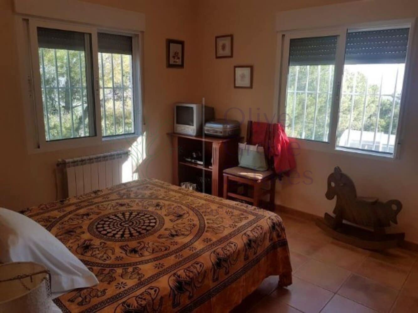 3 bedroom Villa for sale in Elda with pool - € 359,995 (Ref: 7035739)