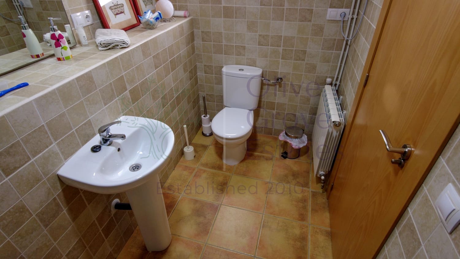 3 bedroom Villa for sale in Elda with pool - € 359,995 (Ref: 7035739)