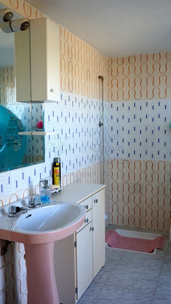 7 soveværelse Villa til salg i Caudete med swimmingpool garage - € 189.000 (Ref: 7206021)