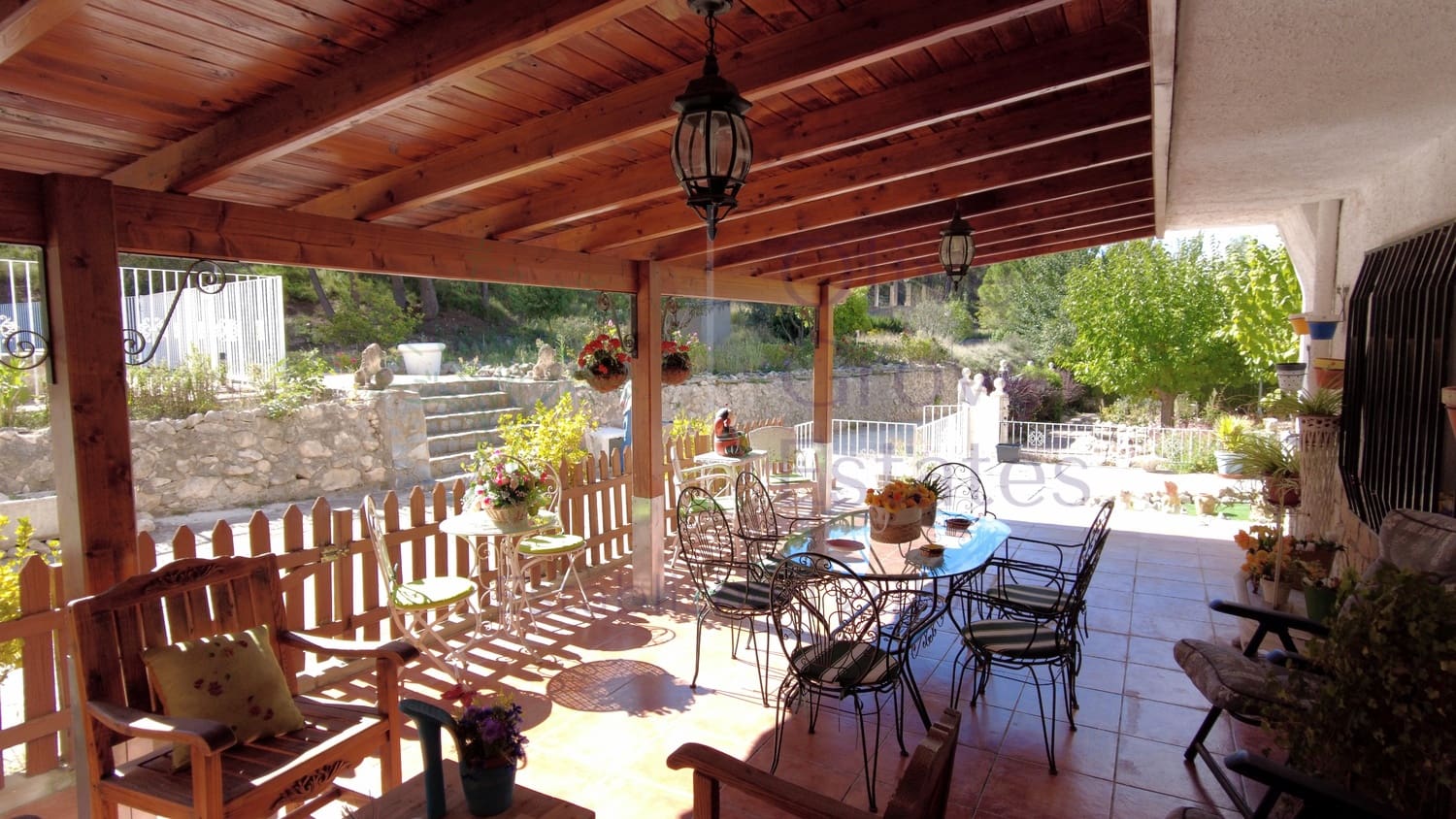 6 sypialnia Willa na sprzedaż w Petrel / Petrer z basenem garażem - 248 000 € (Ref: 7418089)