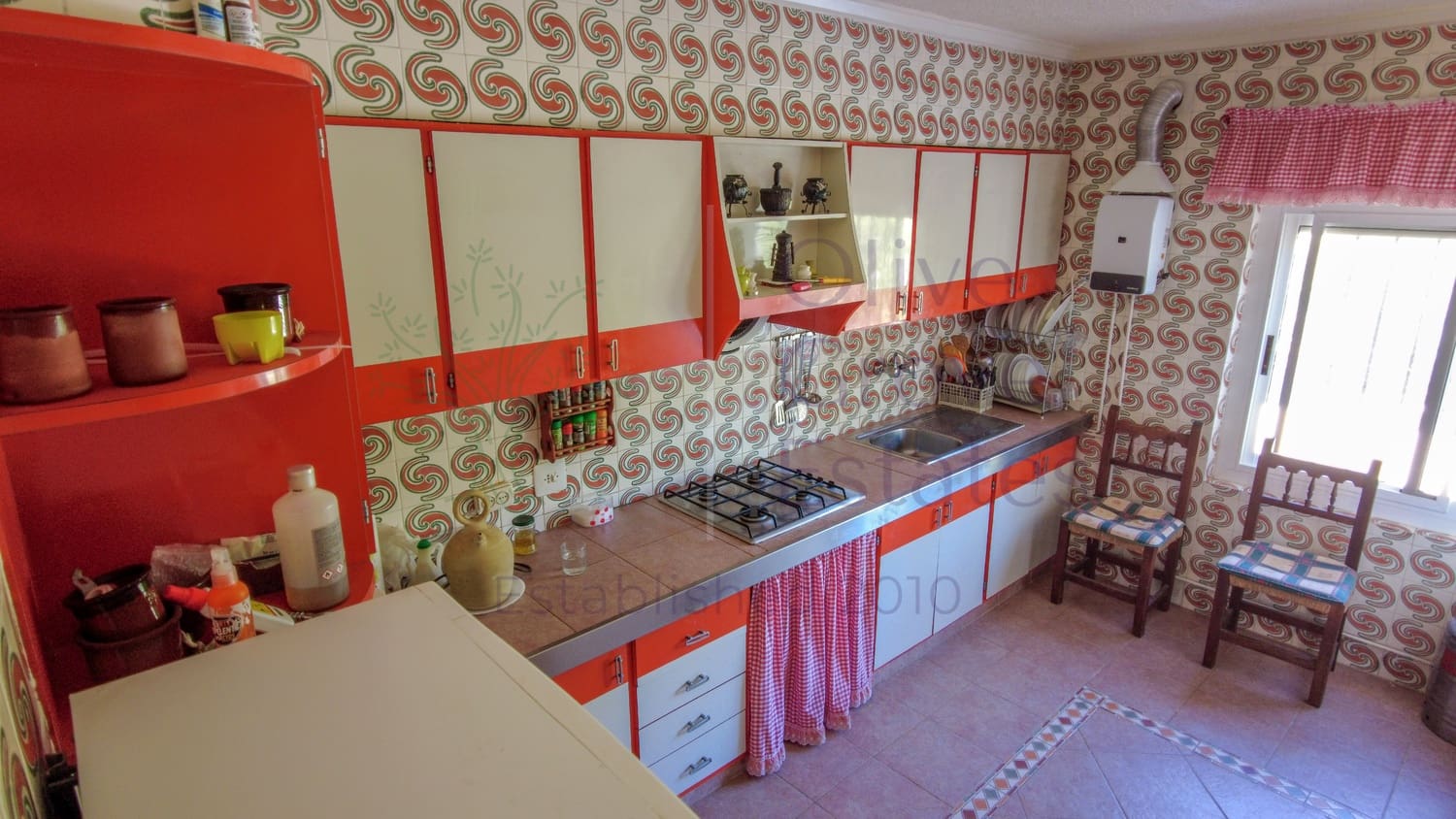 6 sypialnia Willa na sprzedaż w Petrel / Petrer z basenem garażem - 248 000 € (Ref: 7418089)