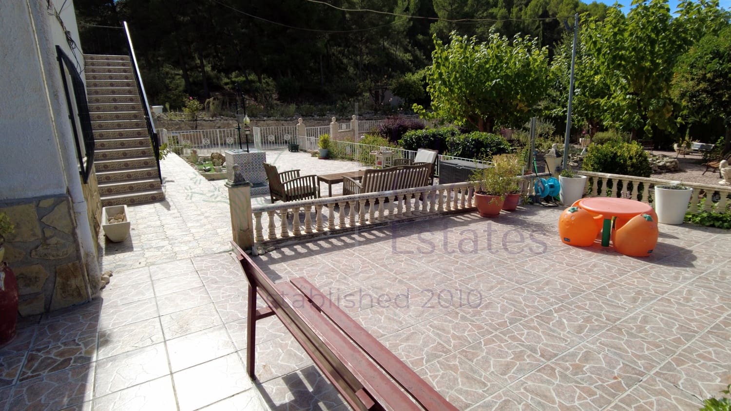 6 sypialnia Willa na sprzedaż w Petrel / Petrer z basenem garażem - 248 000 € (Ref: 7418089)